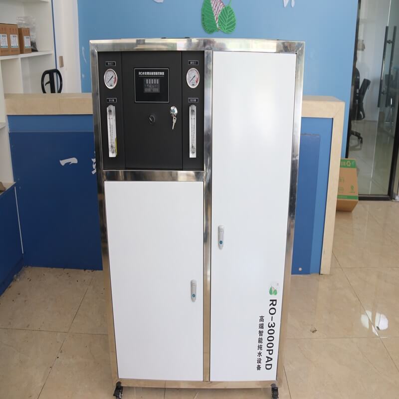 اسٹوریج ٹینک کے ساتھ 500 Lph RO سسٹم
